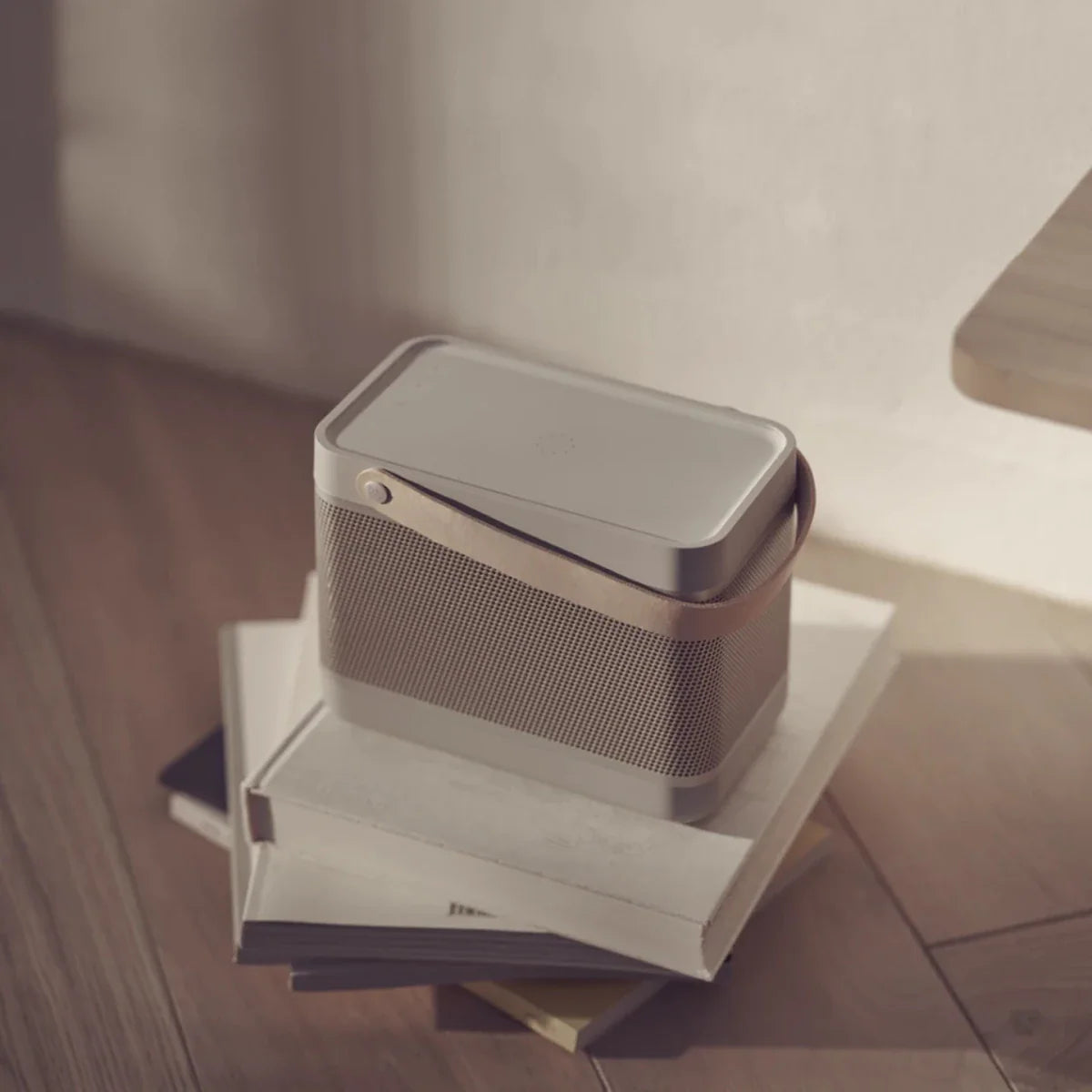 Bang & Olufsen Beolit 20 Taşınabilir Bluetooth Hoparlör - Bluetooth Hoparlör