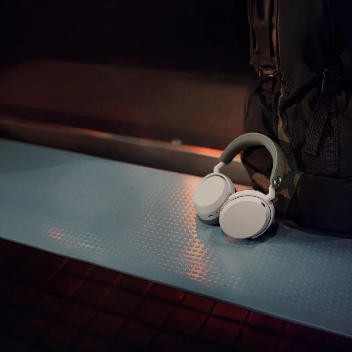 Sennheiser Momentum 5 Wireless Kulak Üstü Kulaklık - Kulak Üstü Kulaklık