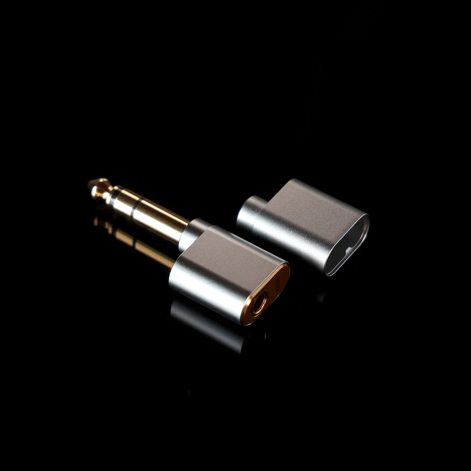 DJ65B (AL) | 4.4mm - 6.3mm High-End Kulaklık Adaptörü