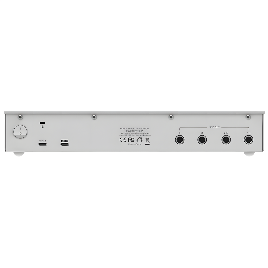 E4X4 Pre | White